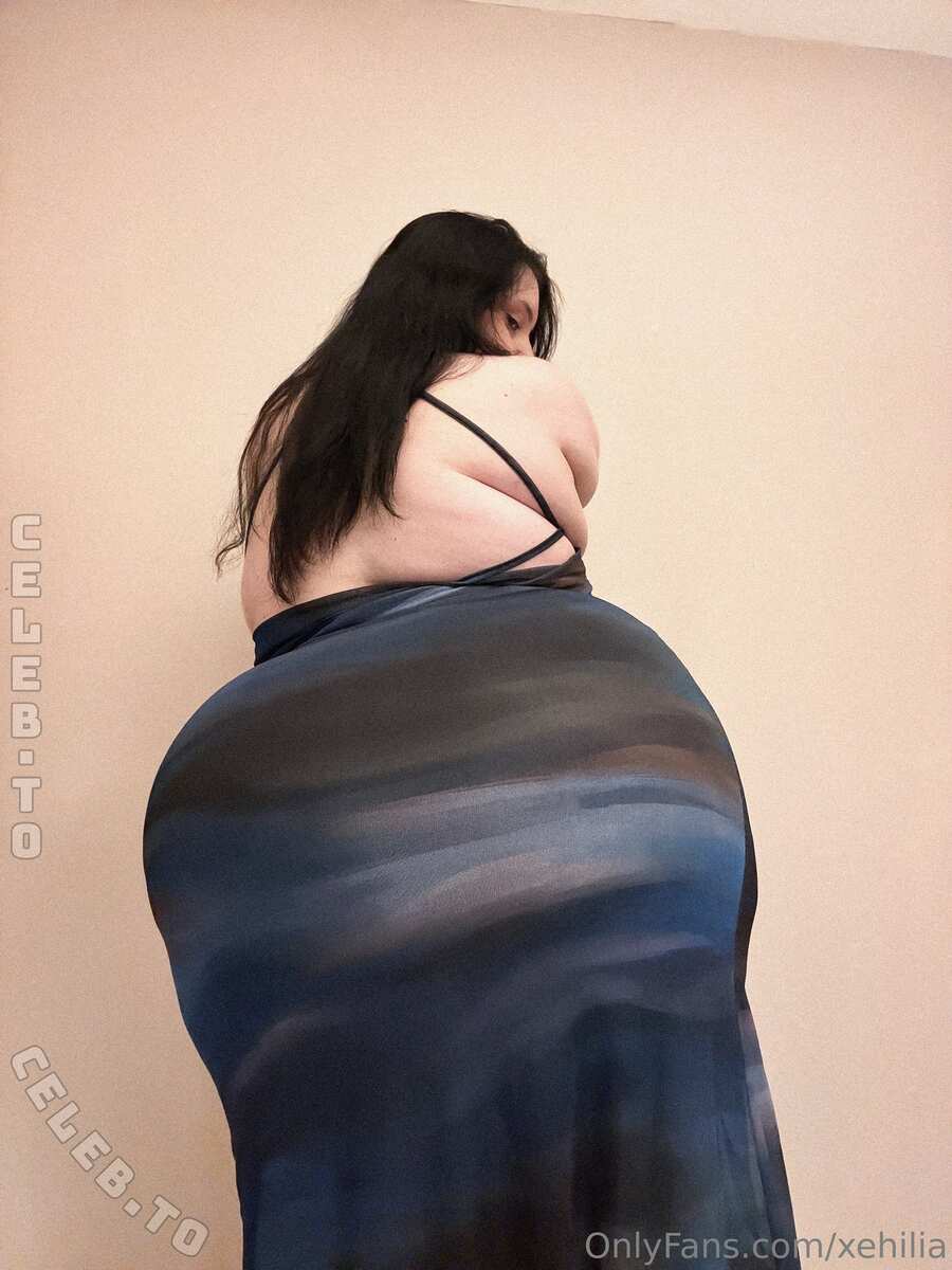 xehilia nude photo 2