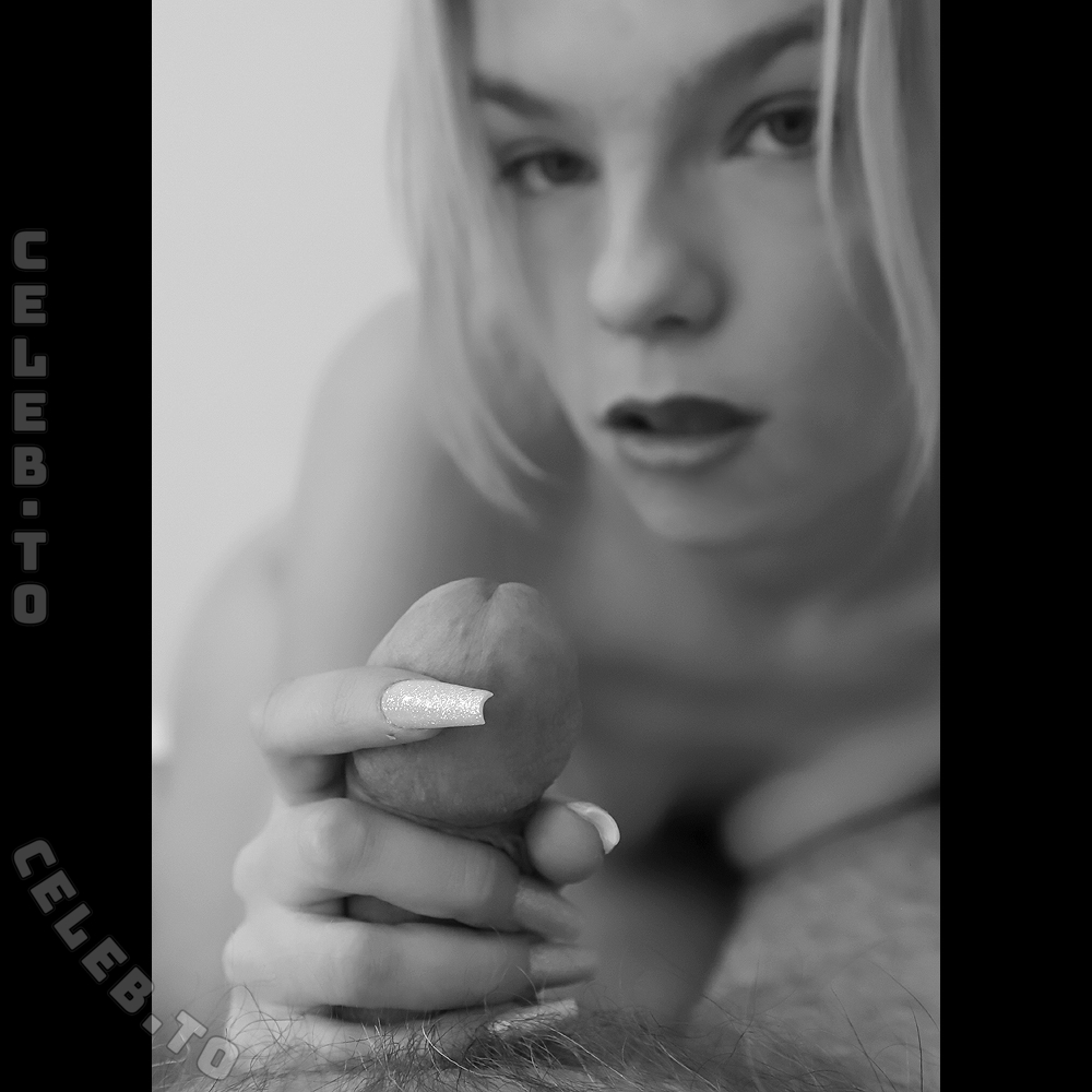 xelisaonly nude photo 6
