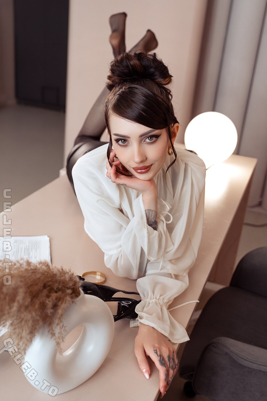 xenon_ne nude photo 6