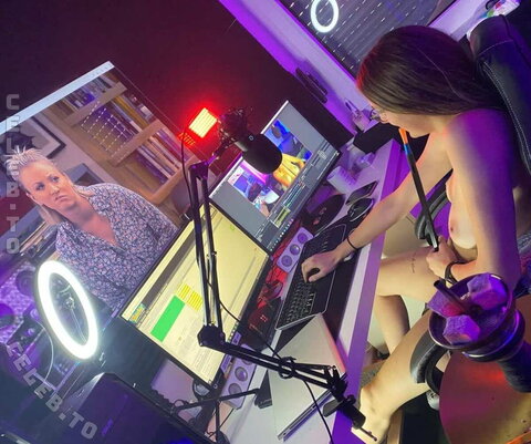 xesra19x nude photo 19
