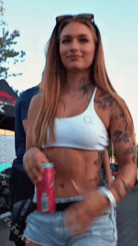 xh.elen.ax2 / Helena – Finally once again a little something moving