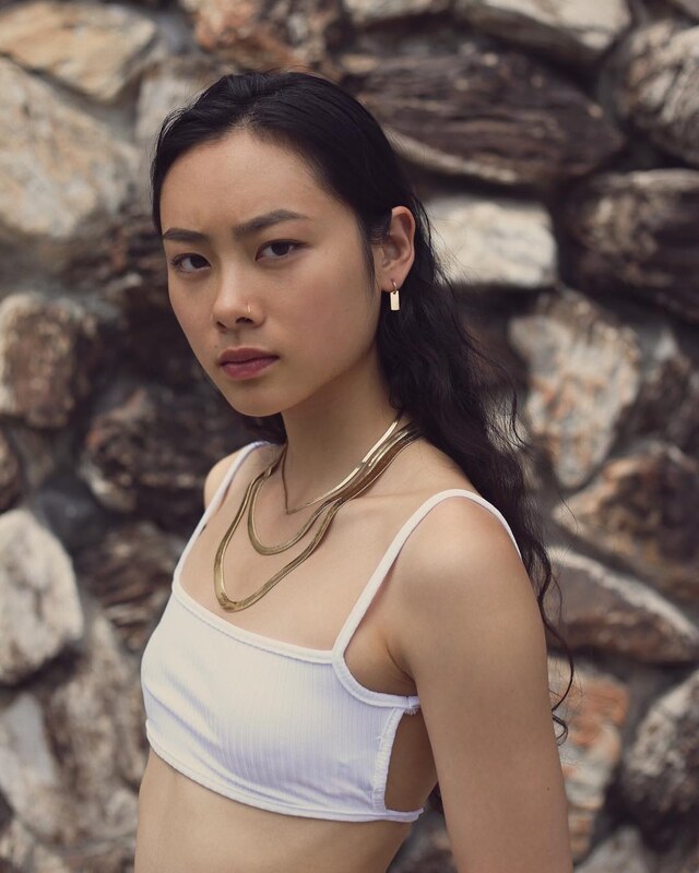 Xin Yu nude photo 8