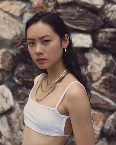 Xin Yu nude photo 29