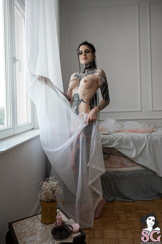 xkaro.o nude photo 4