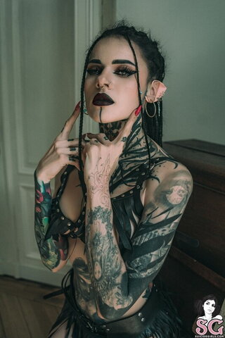 xkaro.o nude photo 34