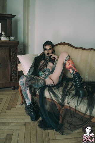 xkaro.o nude photo 14