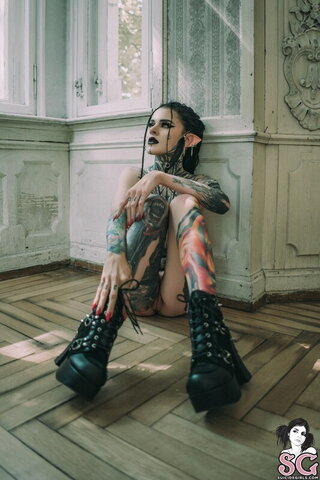 xkaro.o nude photo 9