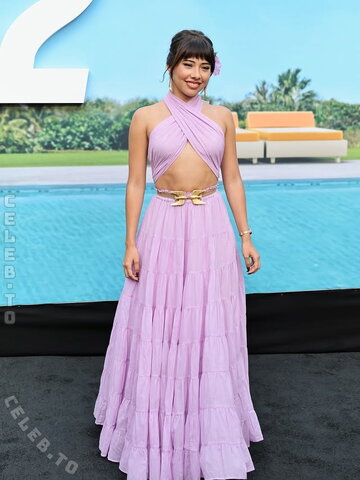 Xochitl Gomez nude photo 9