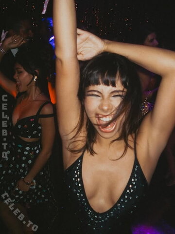 Xochitl Gomez nude photo 5