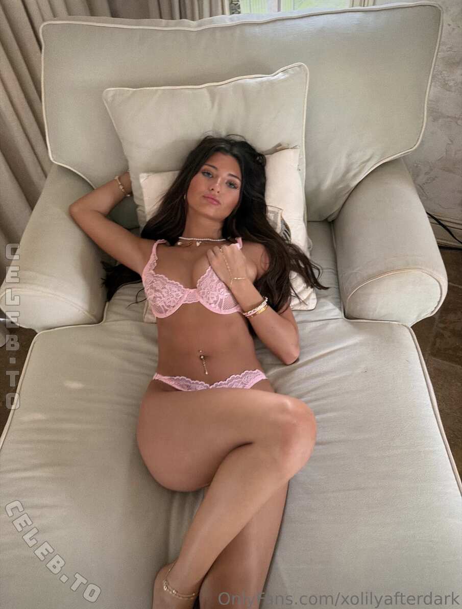 xolilyafterdark nude photo 11