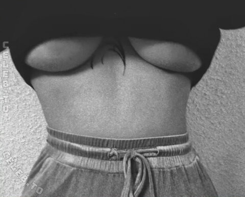 xophelianr – Former story 🍉🍉