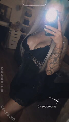 xoxoangelina nude photo 2