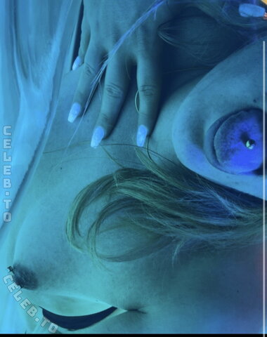 xpierelli nude photo 10