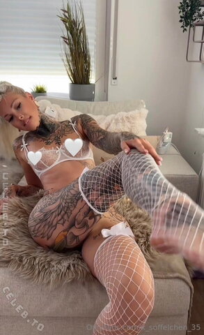 x_soffelchen_x – Double pack with my two 22 cm dildo and then the pink dildo was bottomless😈