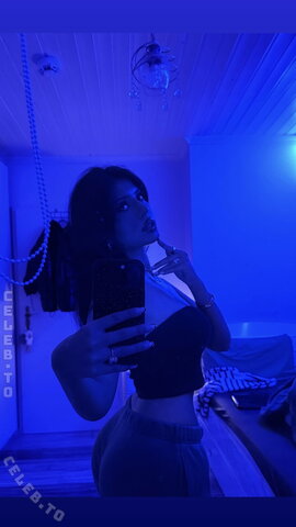 XSUARAA – An ass like from the dream
