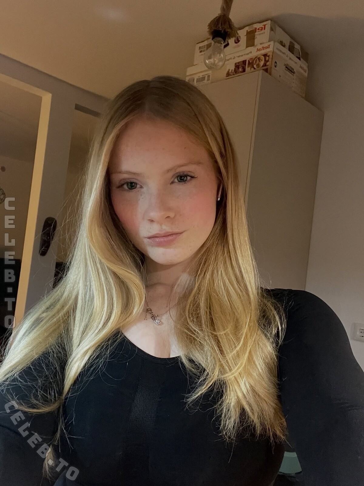 xtiara07 nude photo 7