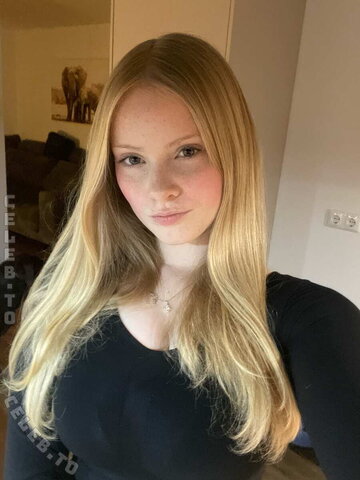 xtiara07 nude photo 13