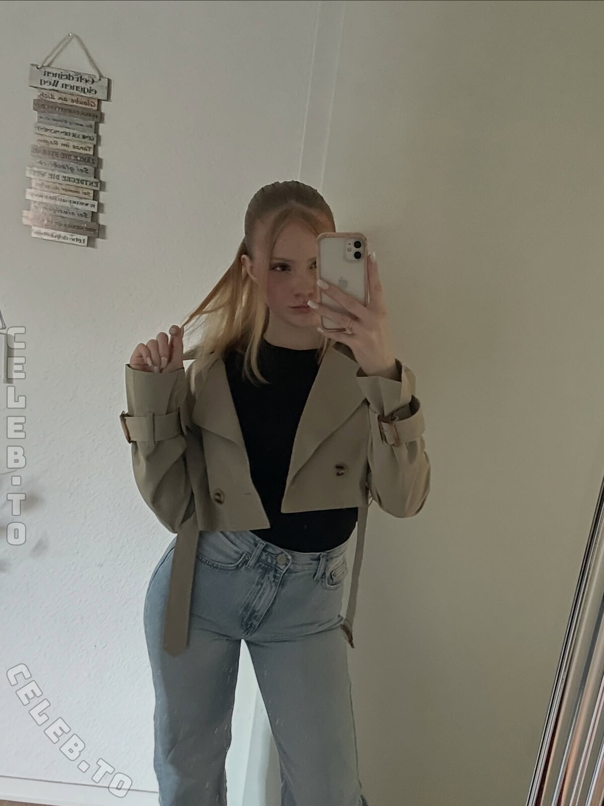 xtiara07 nude photo 9