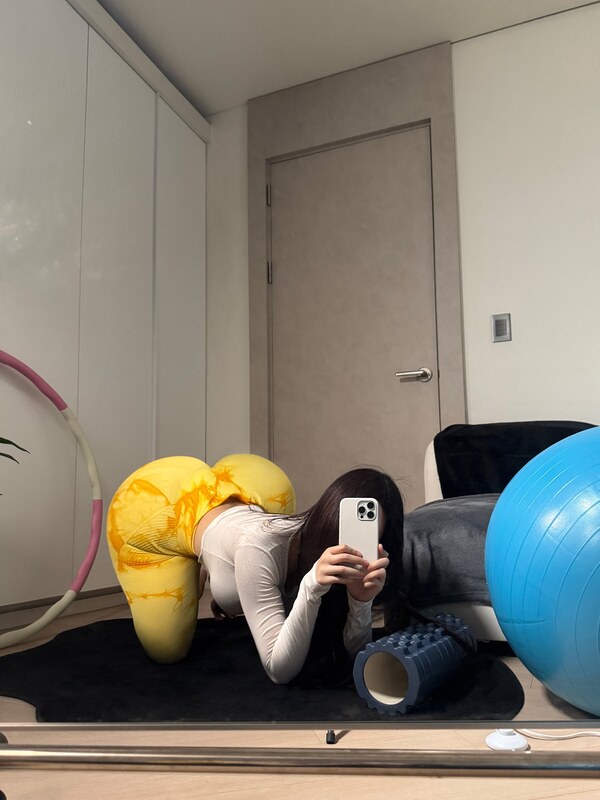 xxapple_e nude photo 1