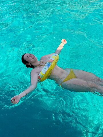 Yagmur Simsek photo 3