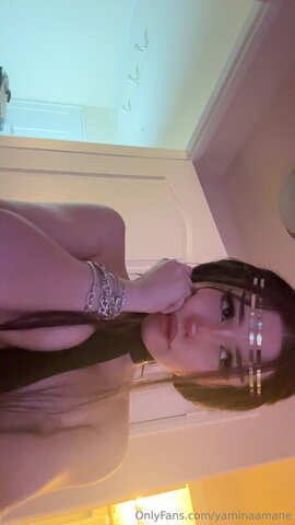Yaminaa_a nude photo 7