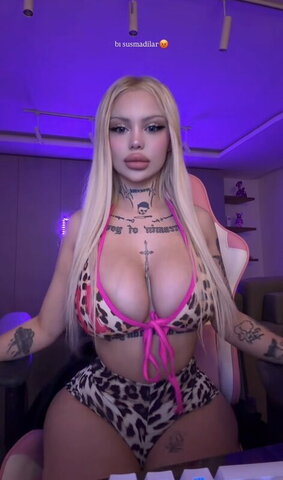 yağmur temiz nude photo 3