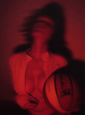 Yapishukino nude photo 3