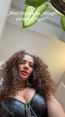 Yara Issy nude photo 8