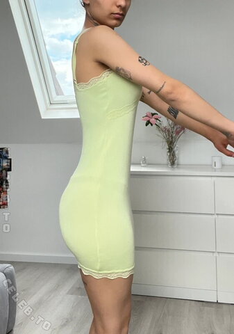 Yasemin Elda nude photo 21
