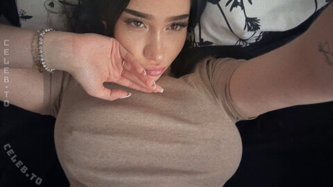 Yasilisches nude photo 9