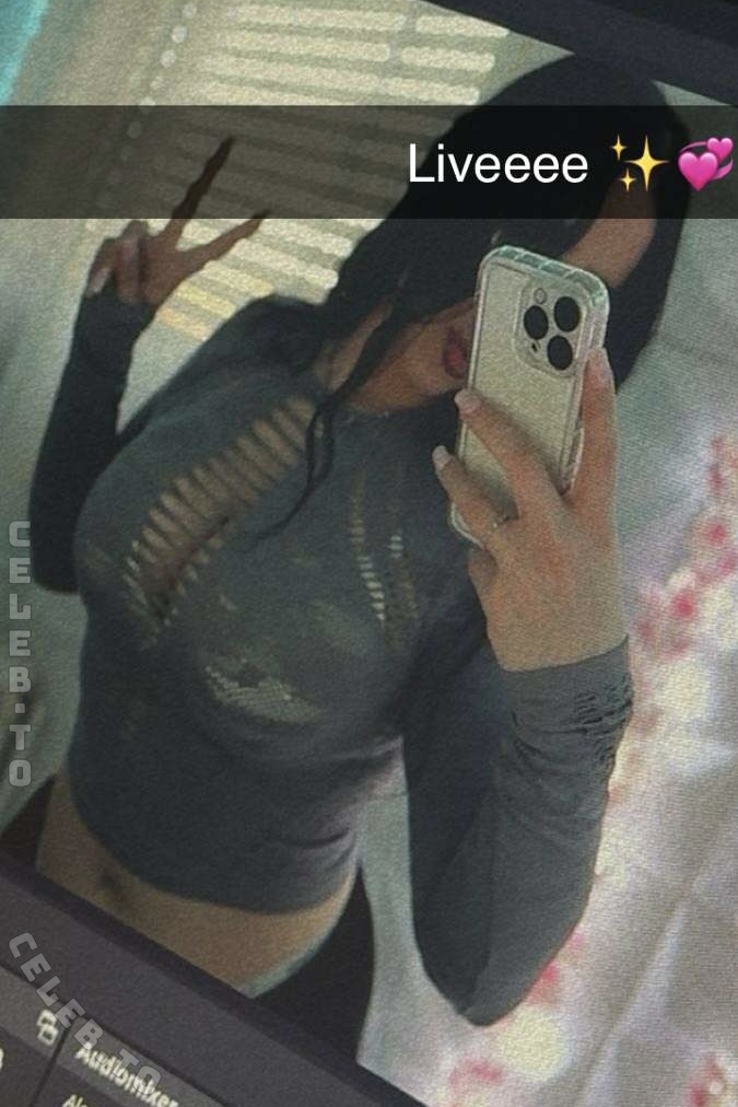 Yasilisches nude photo 4