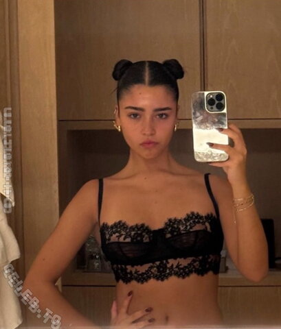 Yasmin Barbieri – When she posted that last pic?