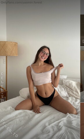 Yasmin Forest nude photo 27