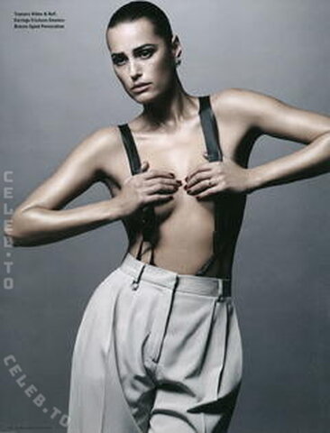 Yasmin Le Bon nude photo 9