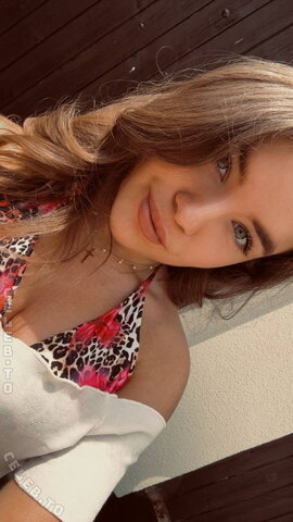 Yasmincvr nude photo 24