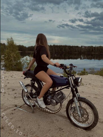 Yasmincvr nude photo 22
