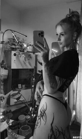 yasm.inmck_ nude photo 9