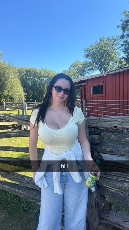 yellz0 nude photo 2
