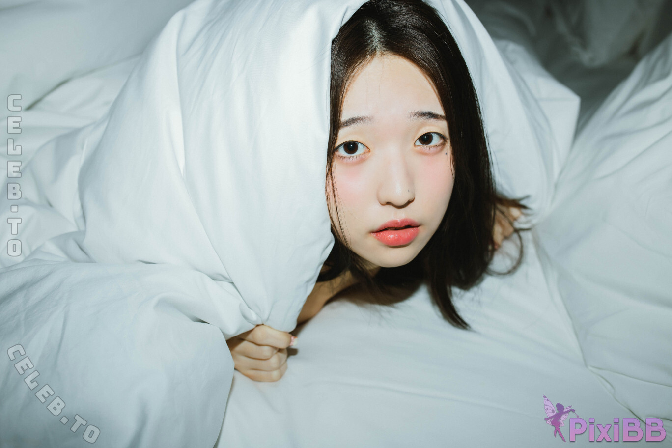 Yeonwoo Lee nude photo 8