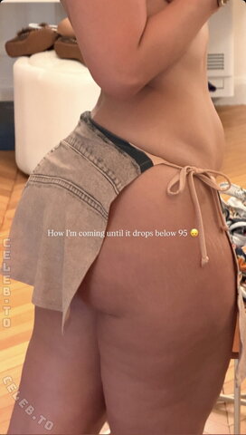 YesJulz – Insta story