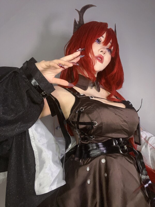 yinniie0 nude photo 10