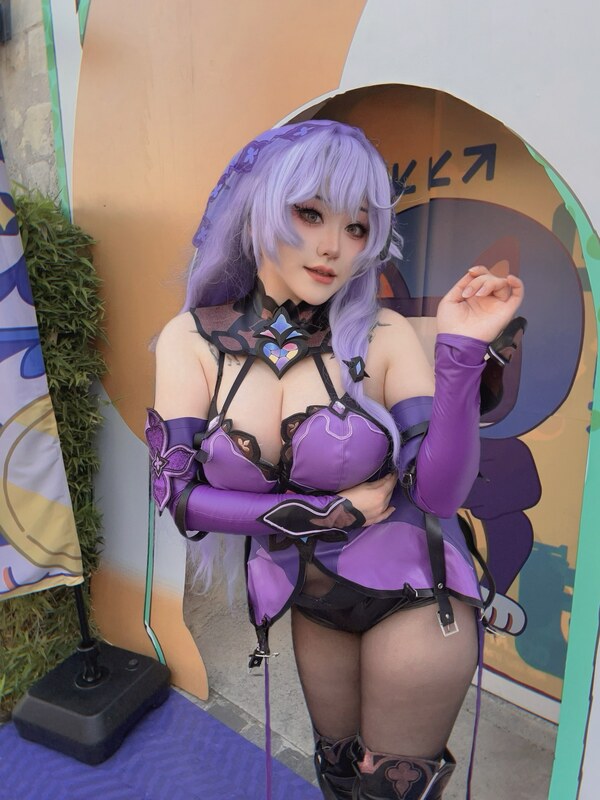 yinniie0 nude photo 30