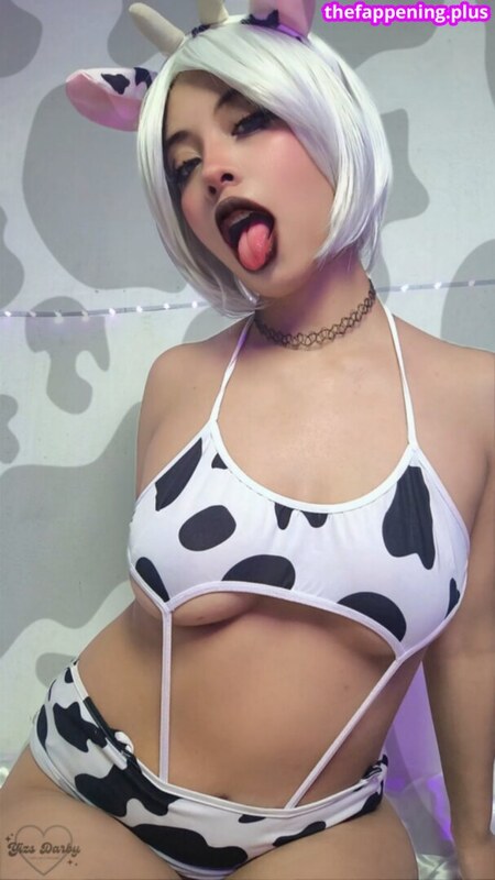 Yizs Darby nude photo 2