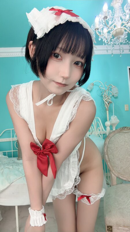 Yomicos0909 nude photo 2