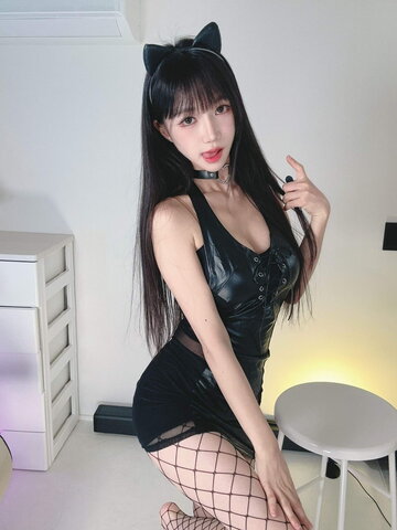 yomicoskr nude photo 20