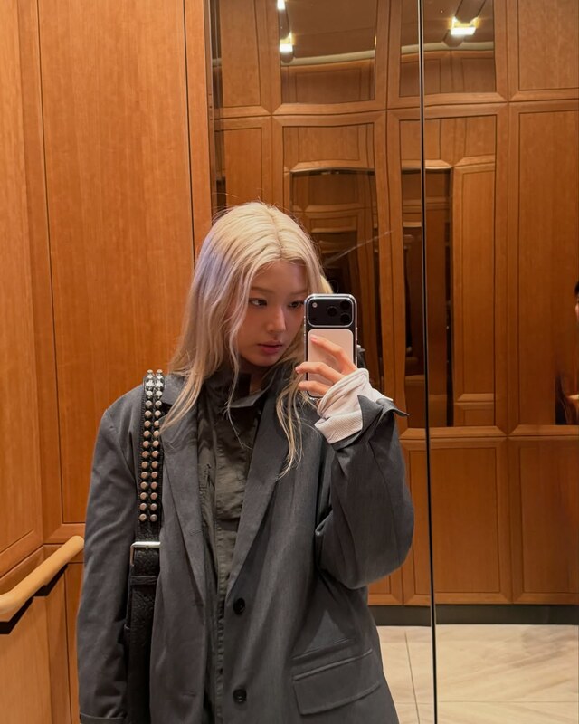 Yoonchae nude photo 2
