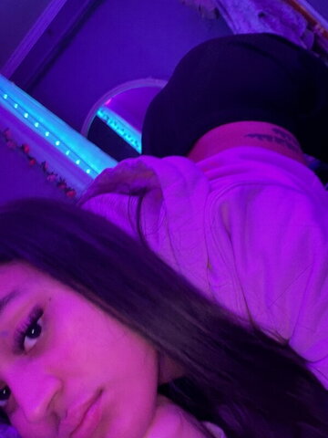 Yorelis De Leon Sexy (1 photo)