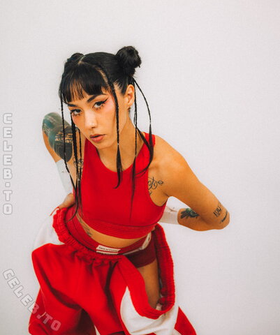Yoshiko nude photo 17