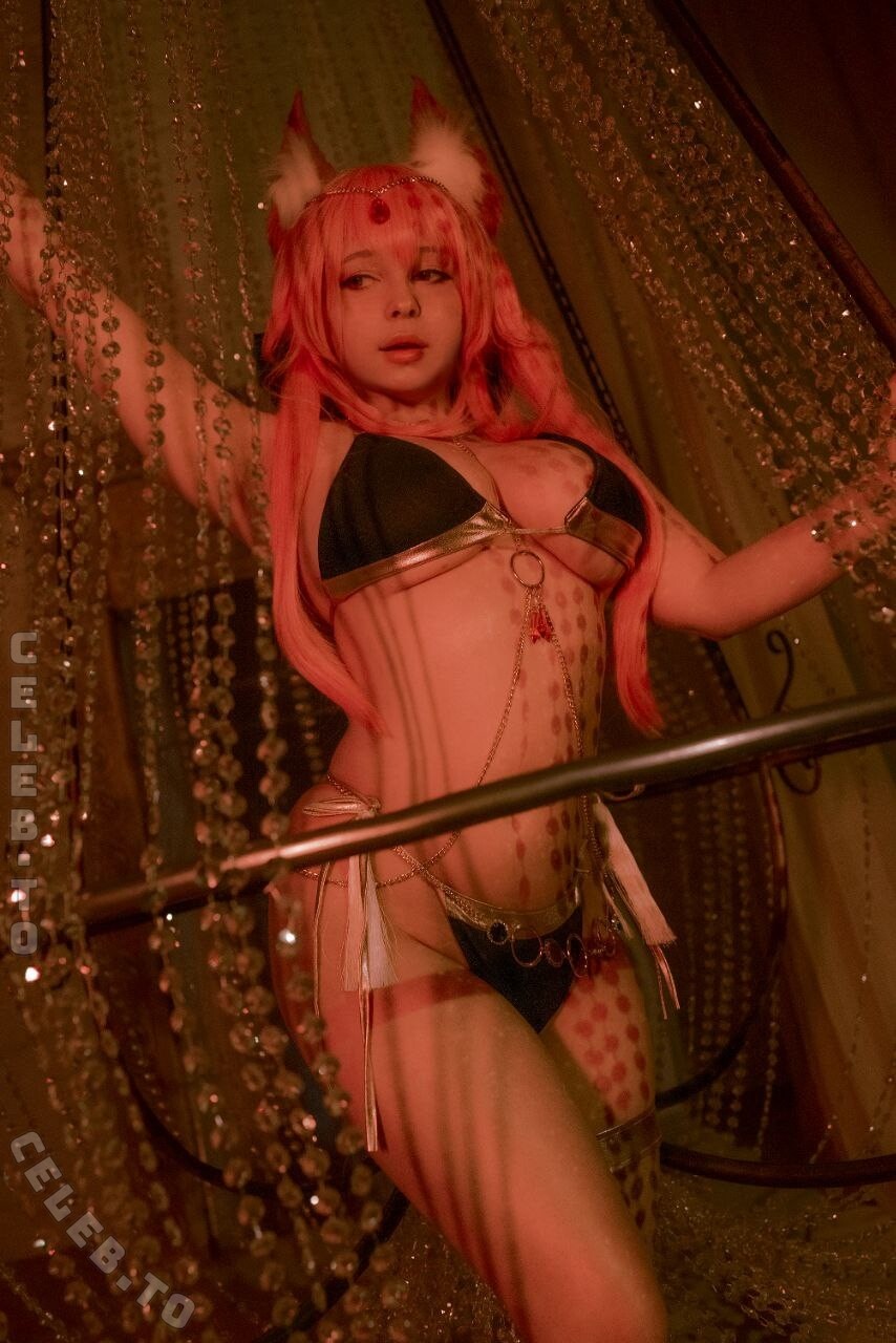 Yoshinobi nude photo 12