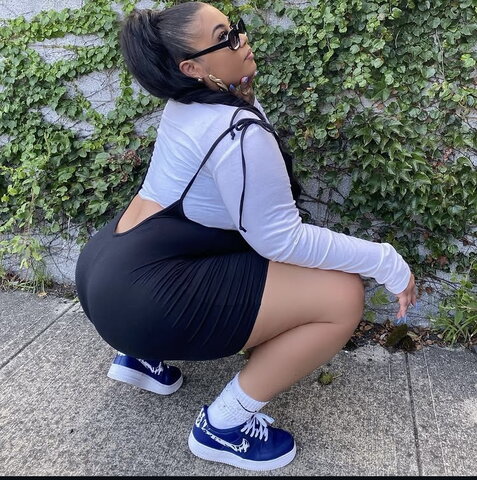 YoungGriselda nude photo 13